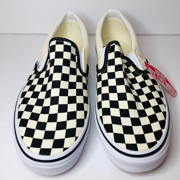 Classic Slip-On Vans - Picture 4 of 8
